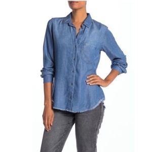 NWT CLOTH & STONE Fray Hem Button Down